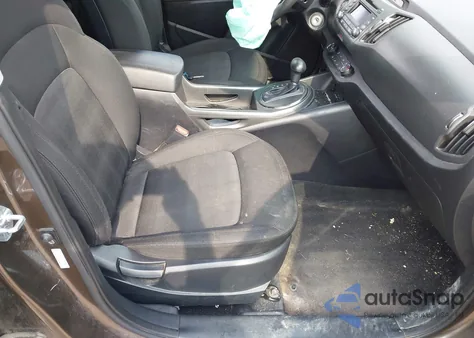 2011 Kia Sportage Lx from USA, damaged, VIN KNDPB3A25B7124656